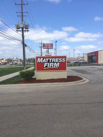 SignCo Chicago Cabinet Signs